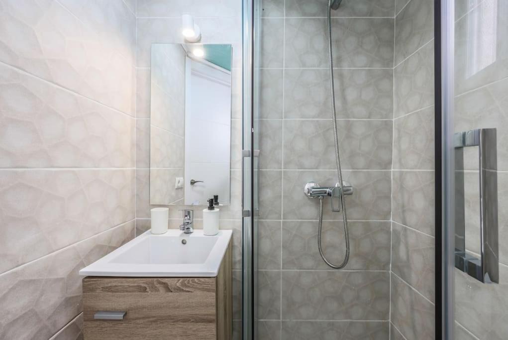 Luxe Apartment In Tetuan Madrid Kültér fotó